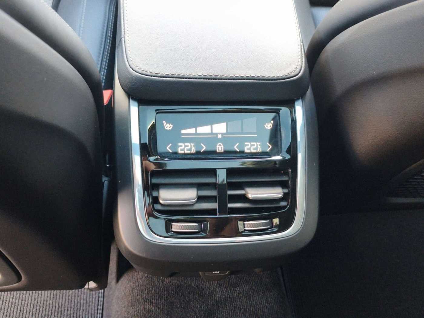 Volvo V90 Cross Country – Bild 12