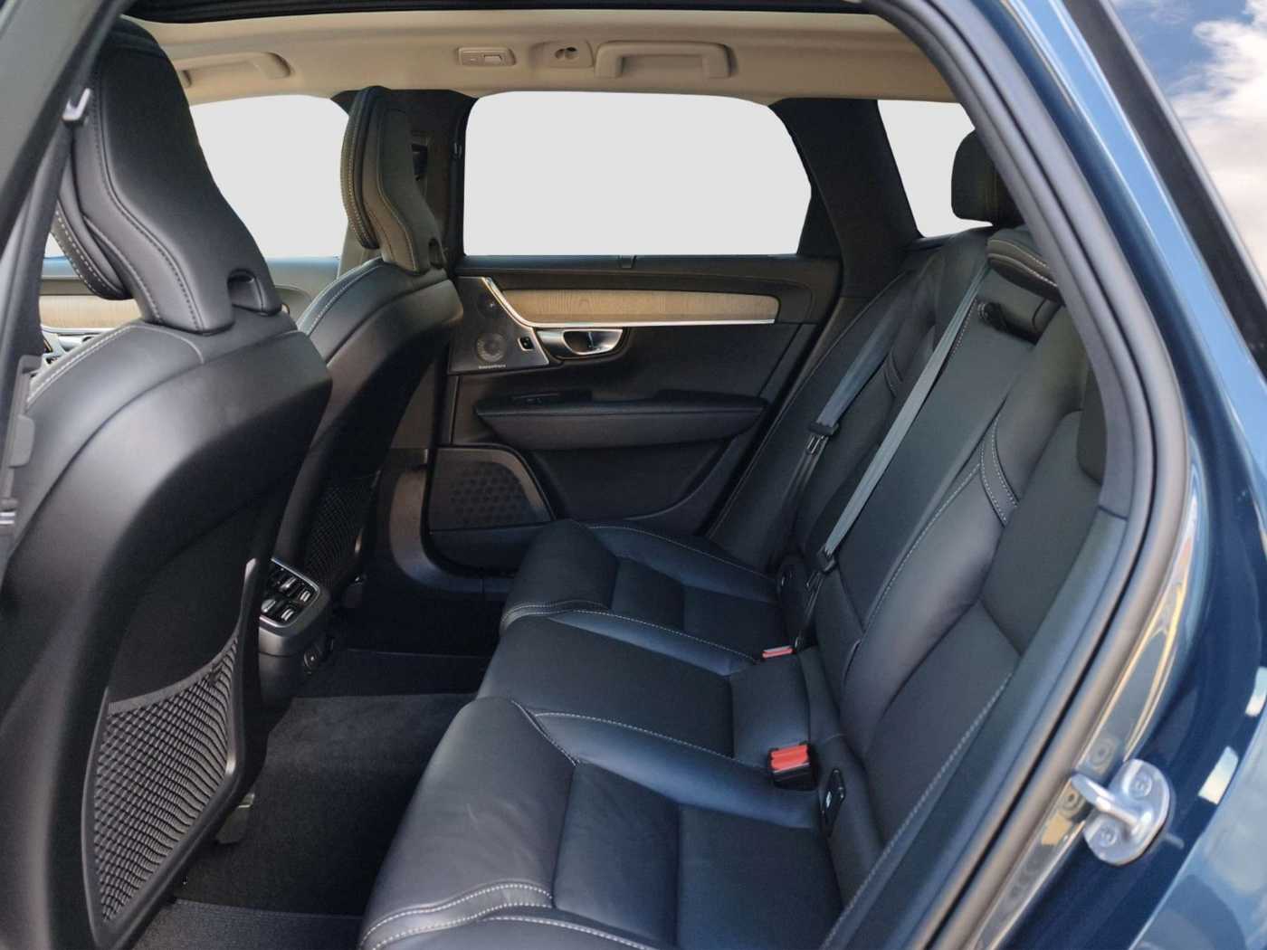 Volvo V90 Cross Country – Bild 14