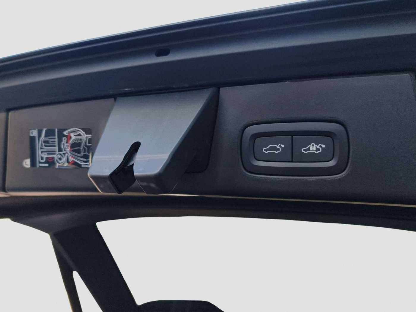 Volvo V90 Cross Country – Bild 19
