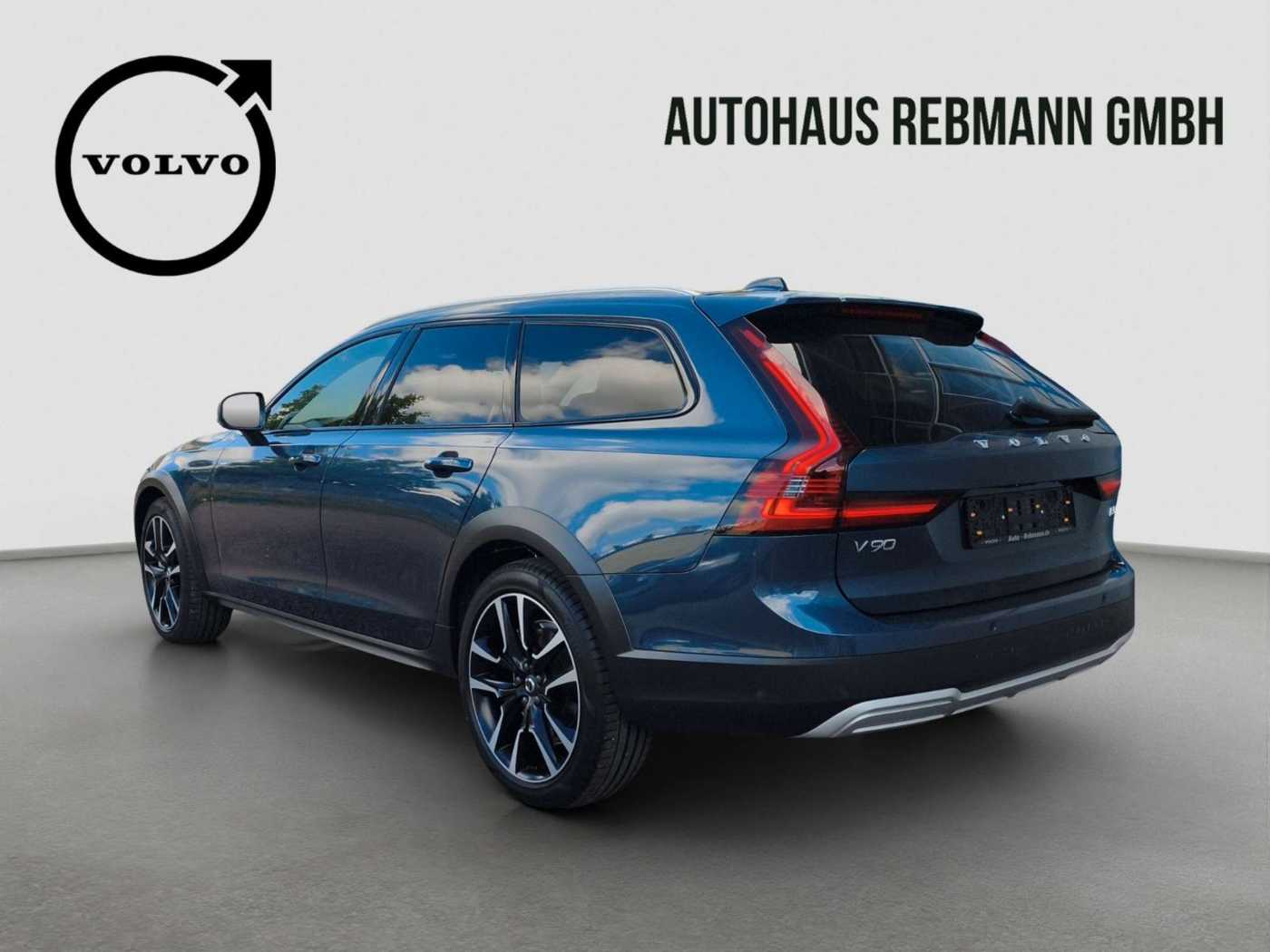 Volvo V90 Cross Country – Bild 3
