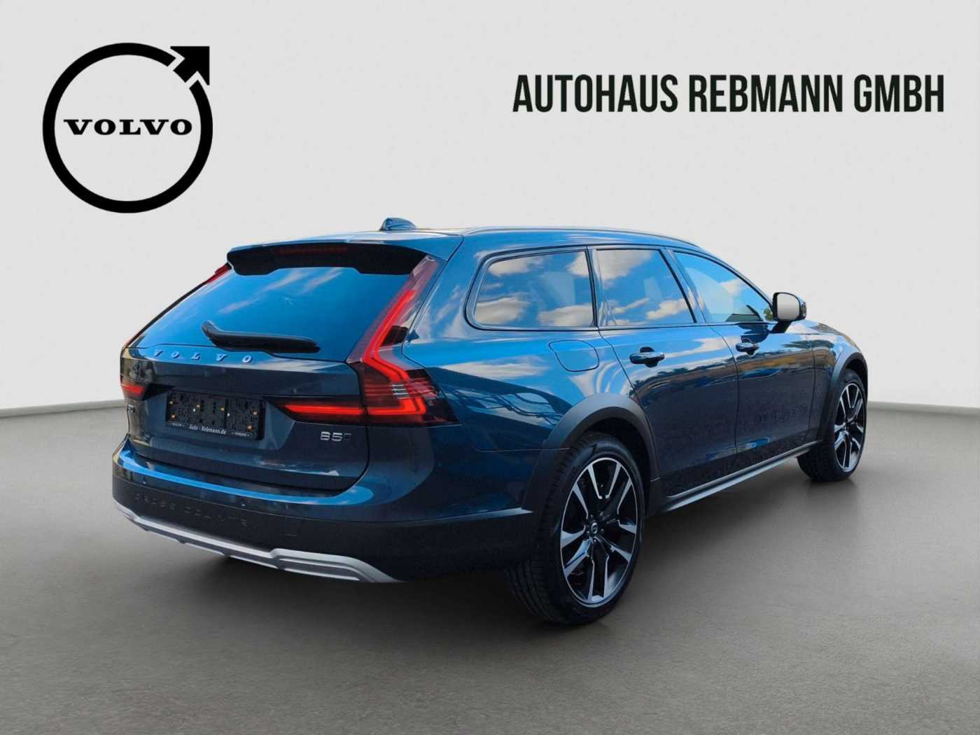 Volvo V90 Cross Country – Bild 6