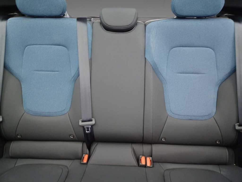 Volvo EX30 – Bild 14