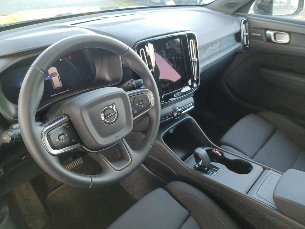 Volvo EX40 – Bild 23