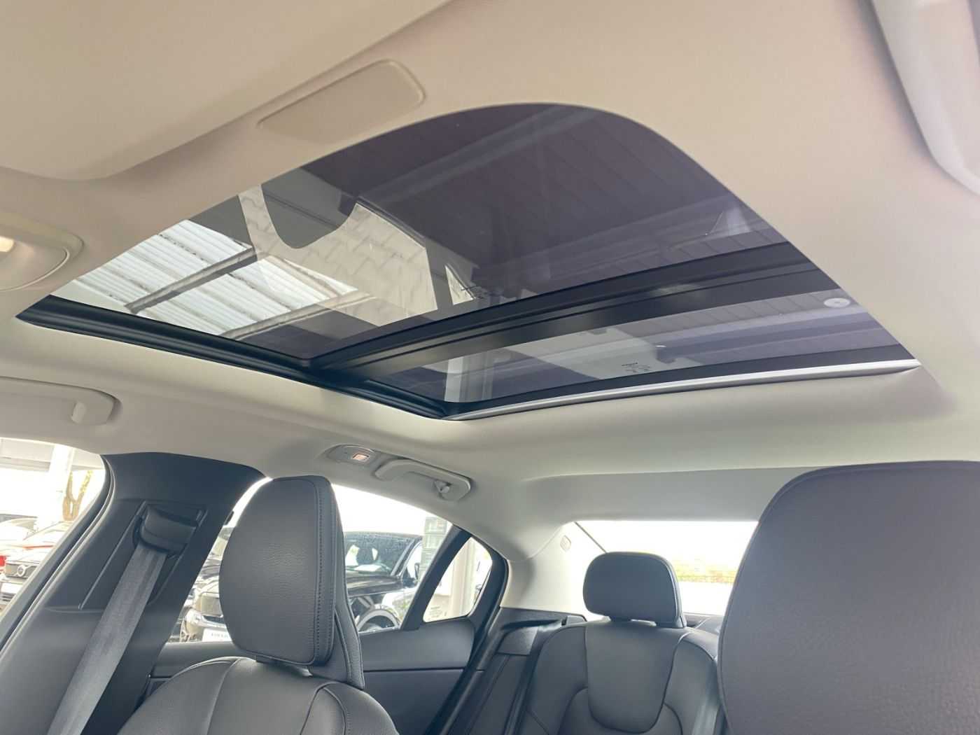 Volvo S60 – Bild 20