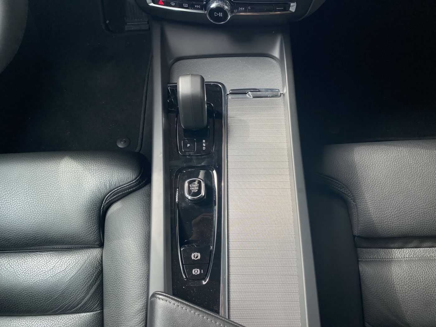 Volvo S60 – Bild 9