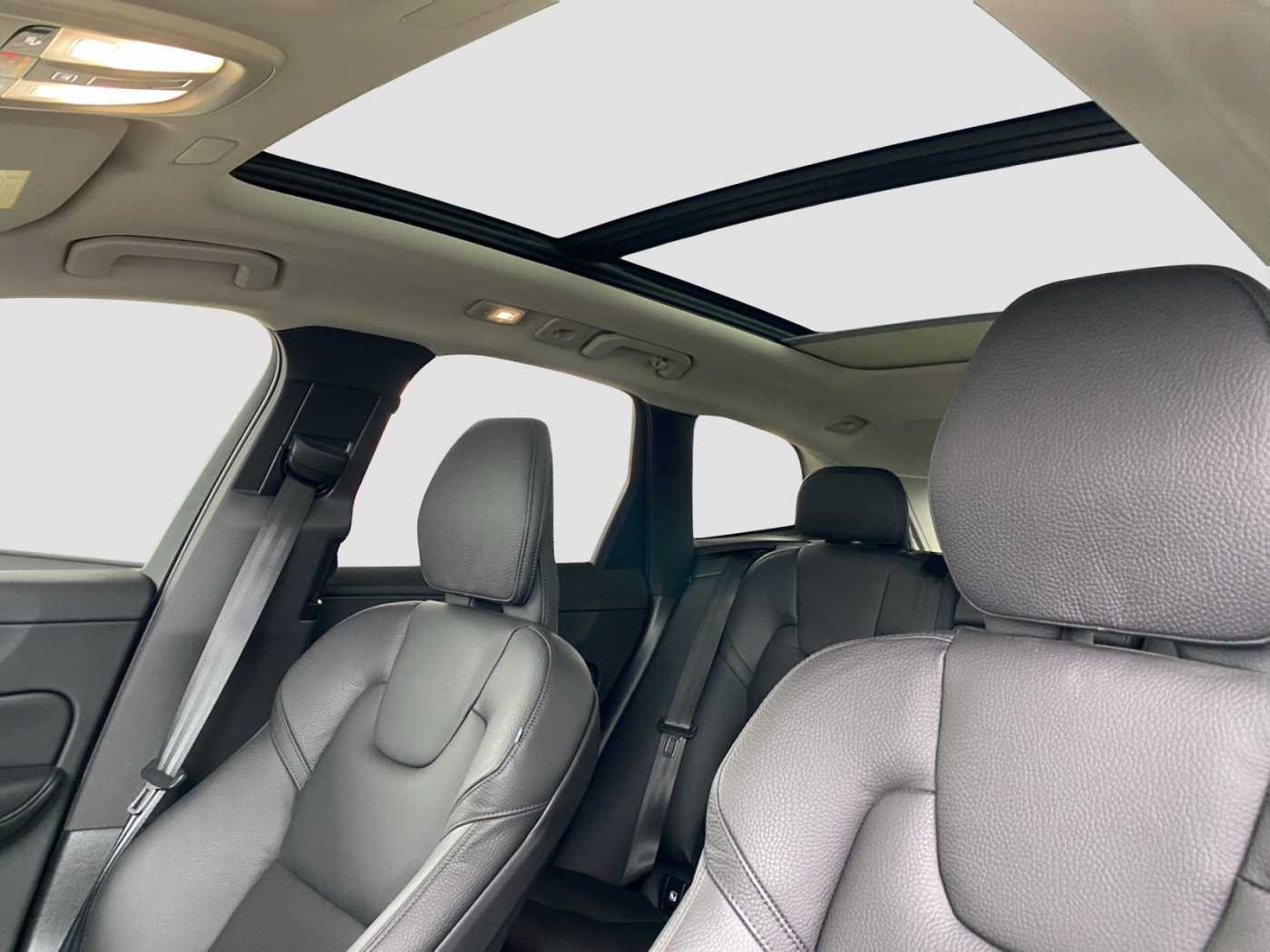 Volvo XC60 – Bild 10