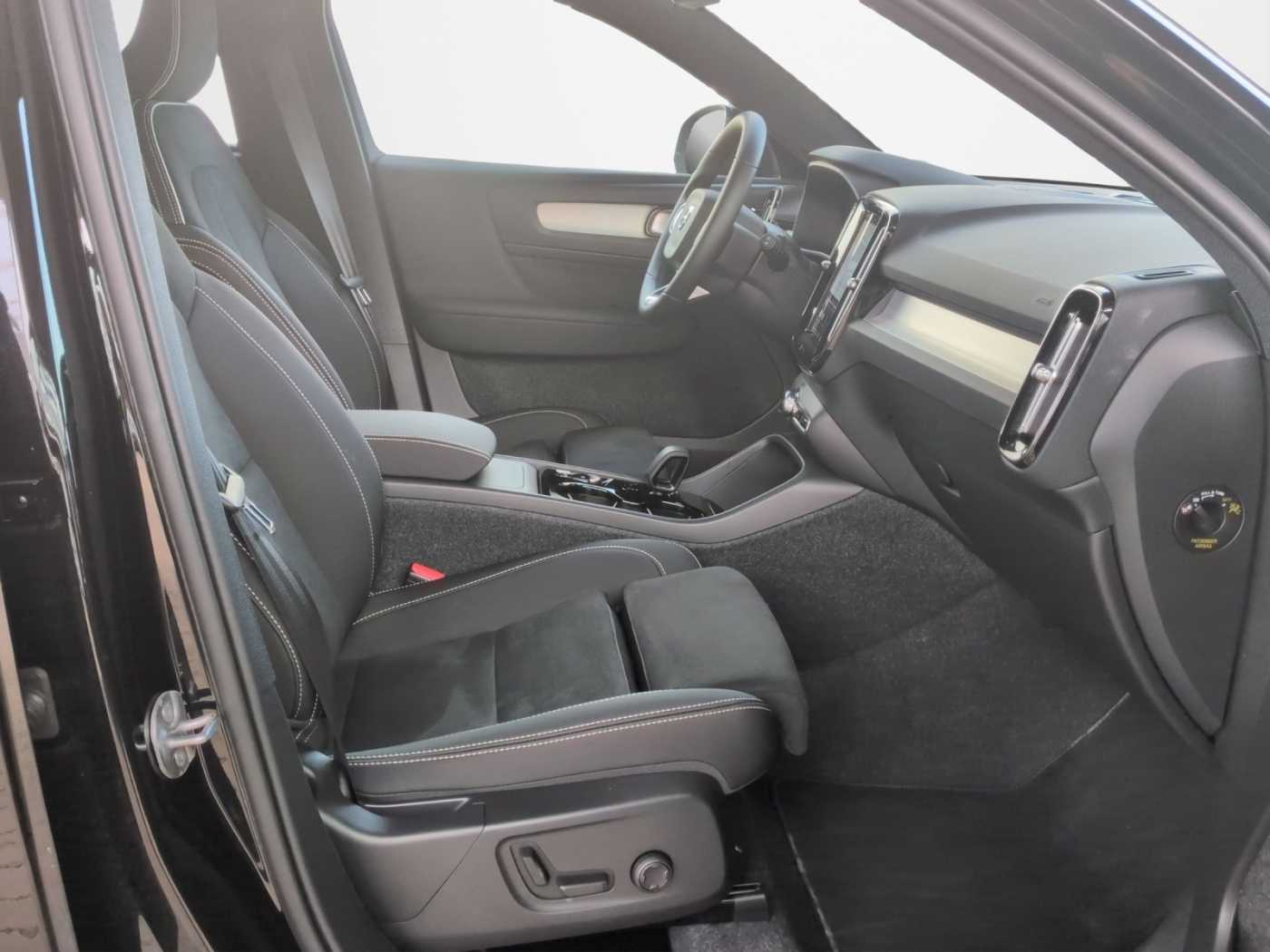 Volvo XC40 – Bild 12