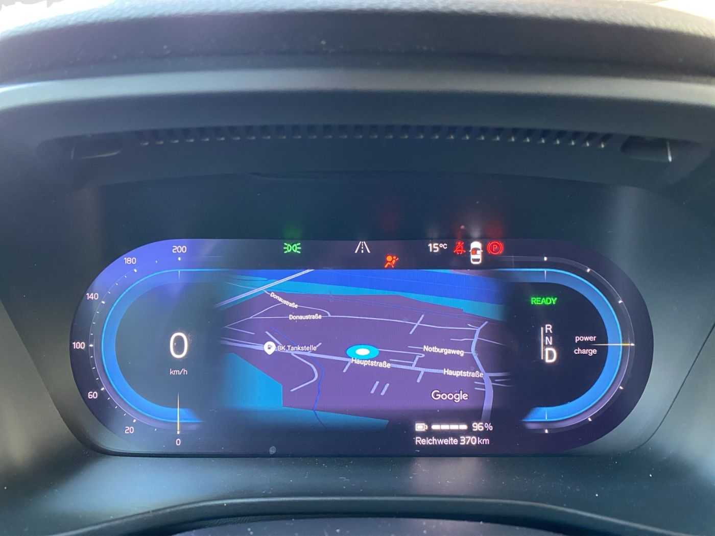 Volvo C40 Recharge – Bild 16