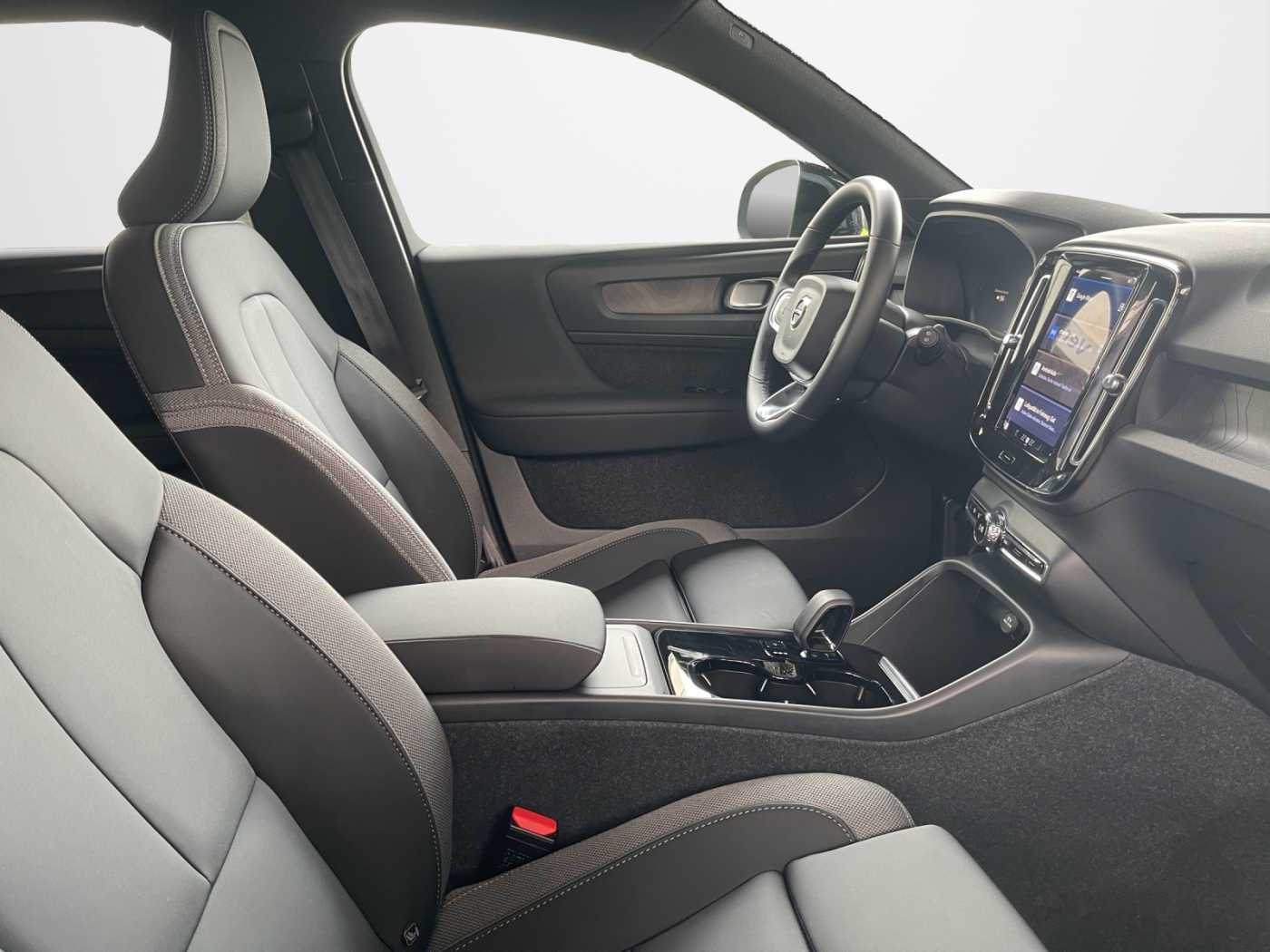 Volvo XC40 – Bild 12