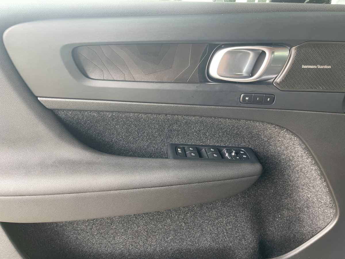 Volvo XC40 – Bild 17