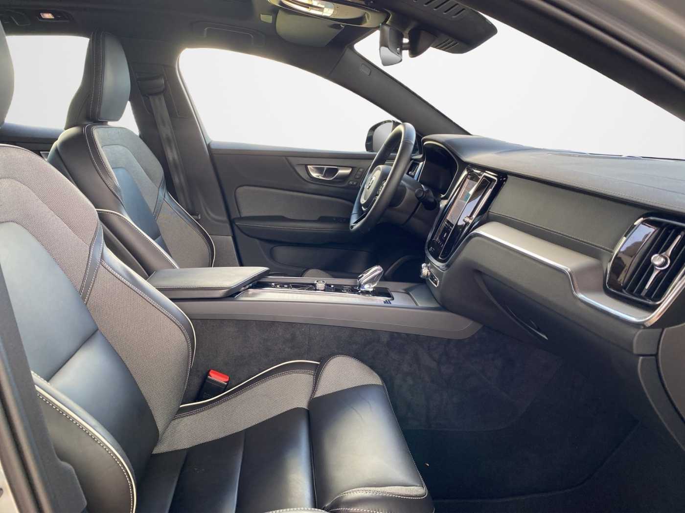 Volvo S60 – Bild 12