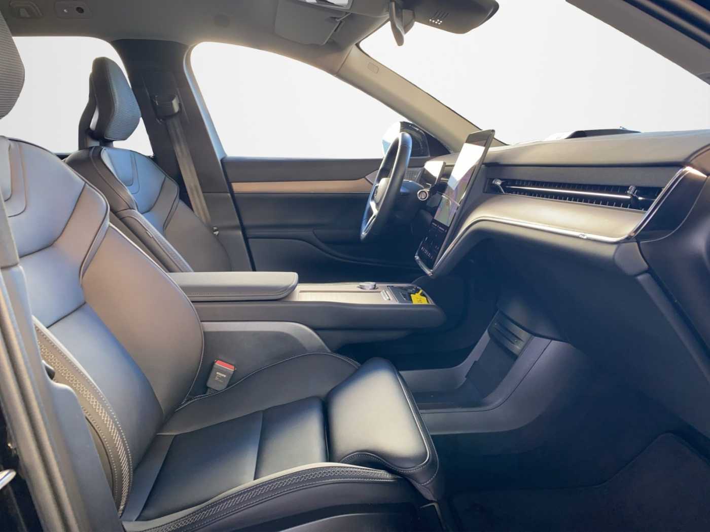 Volvo EX90 – Bild 12