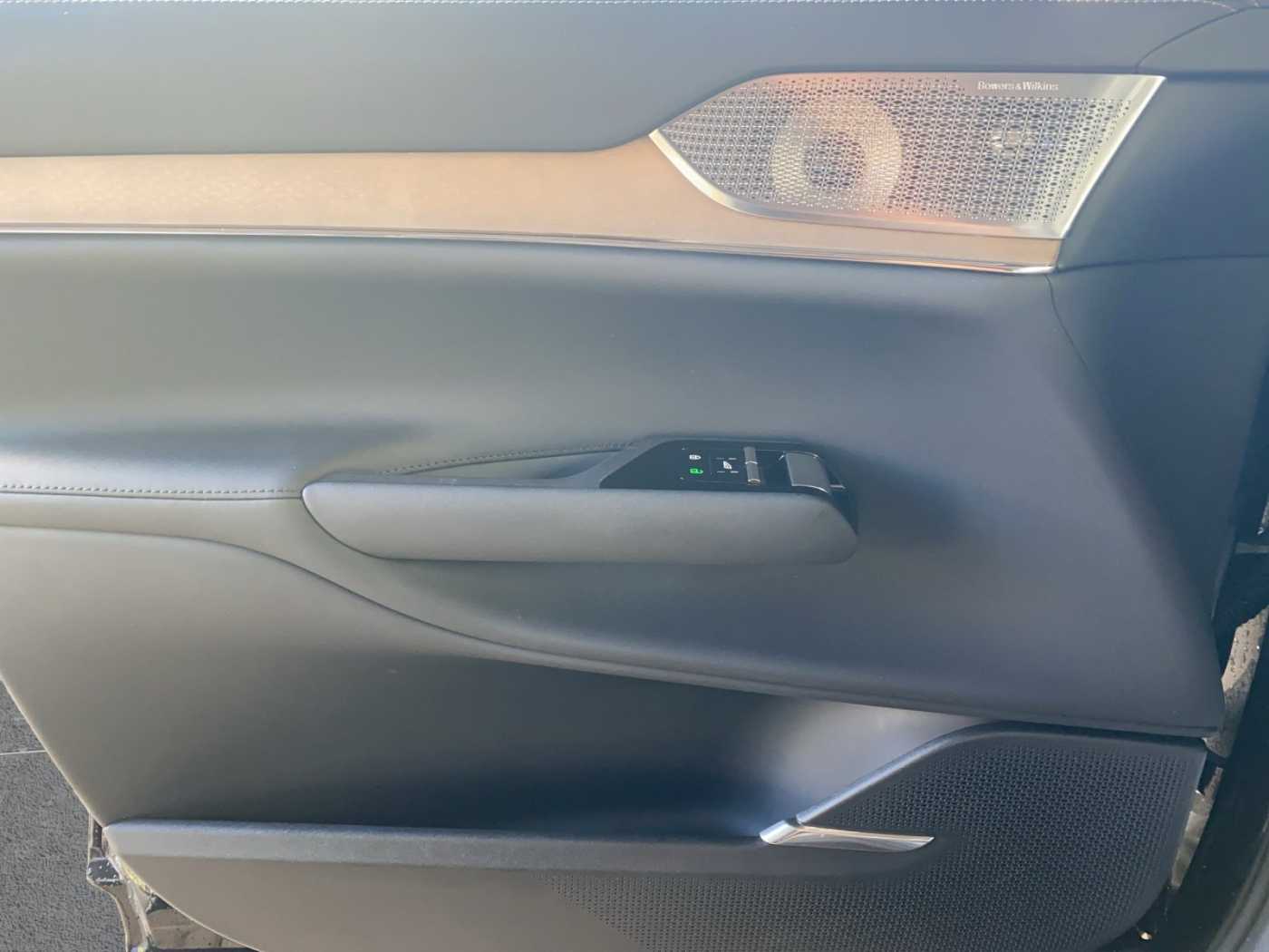 Volvo EX90 – Bild 17