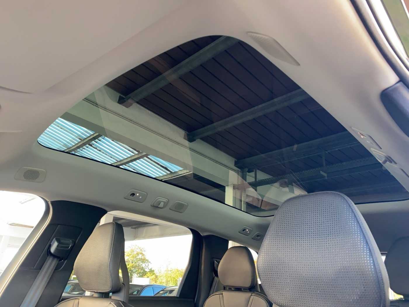 Volvo EX90 – Bild 21