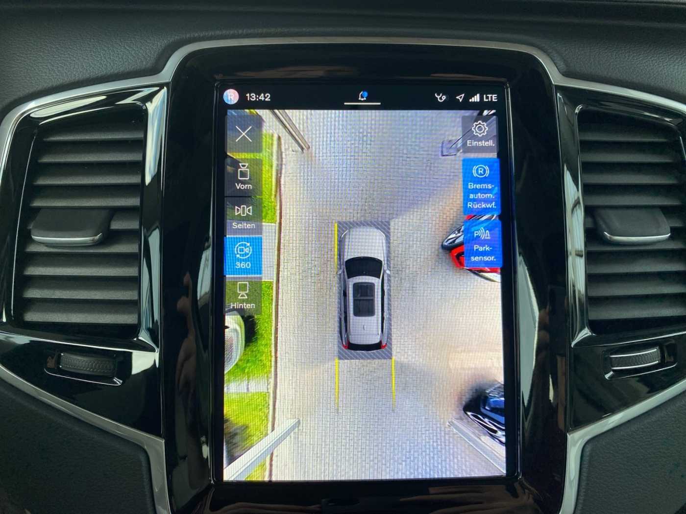 Volvo XC90 – Bild 20