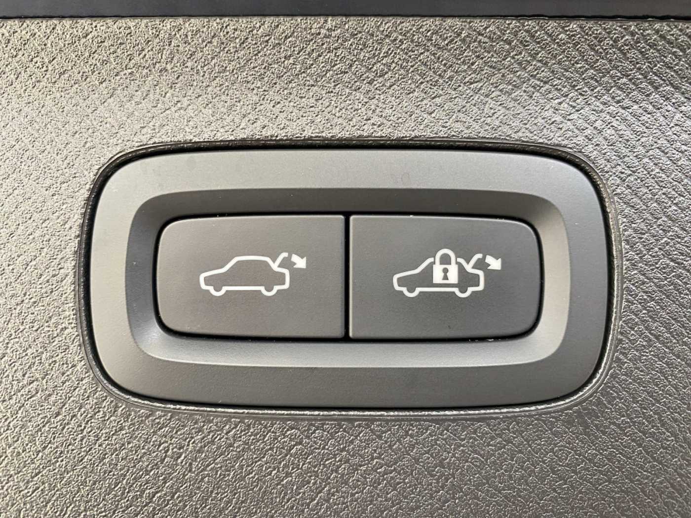 Volvo XC90 – Bild 23