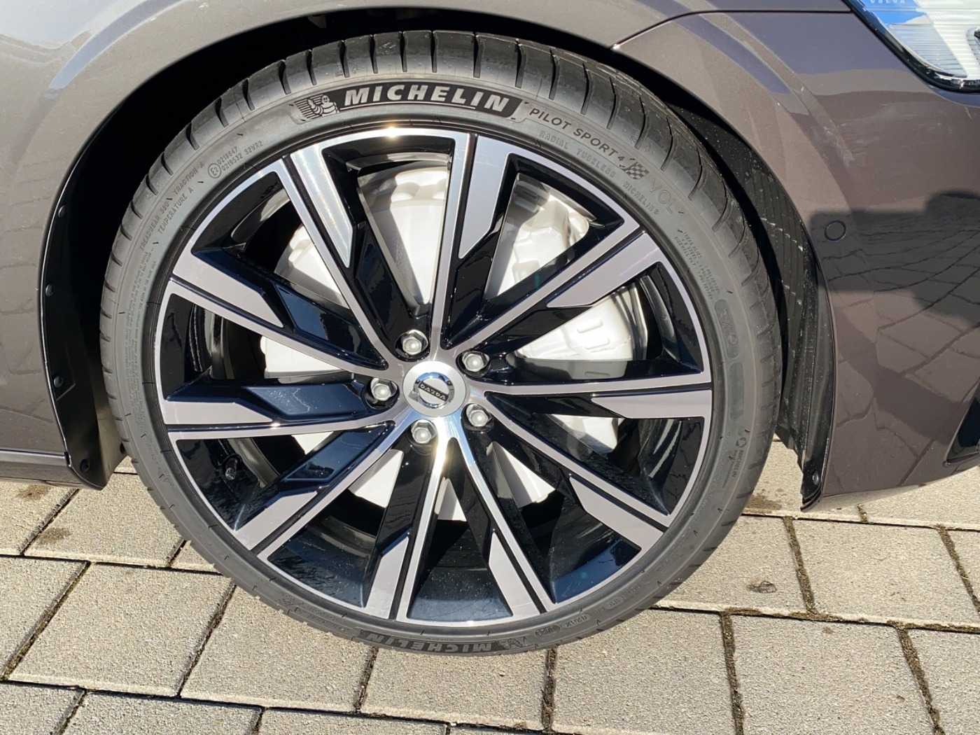 Volvo S60 – Bild 9