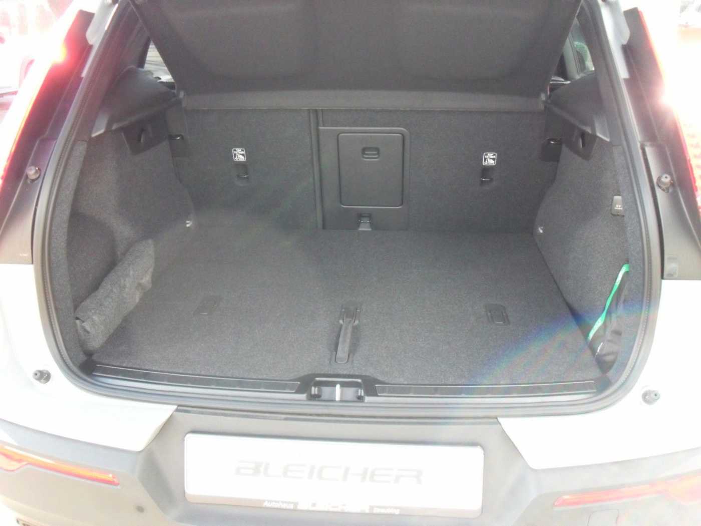 Volvo XC40 – Bild 13