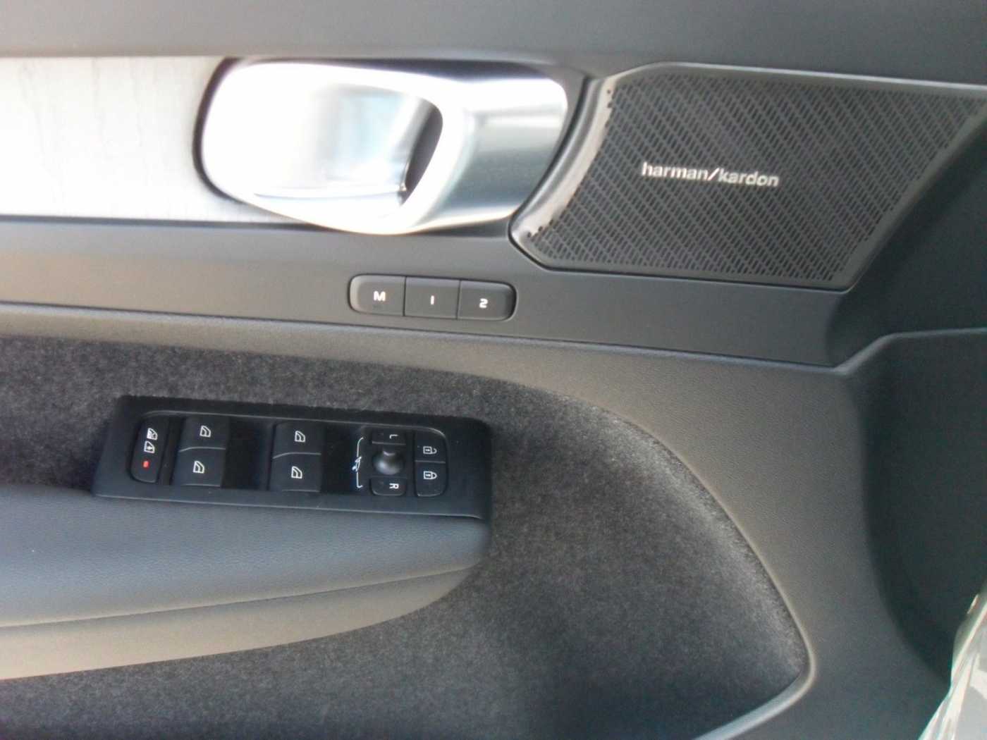 Volvo XC40 – Bild 18