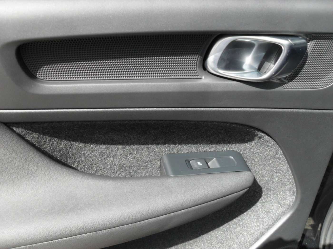 Volvo XC40 – Bild 11