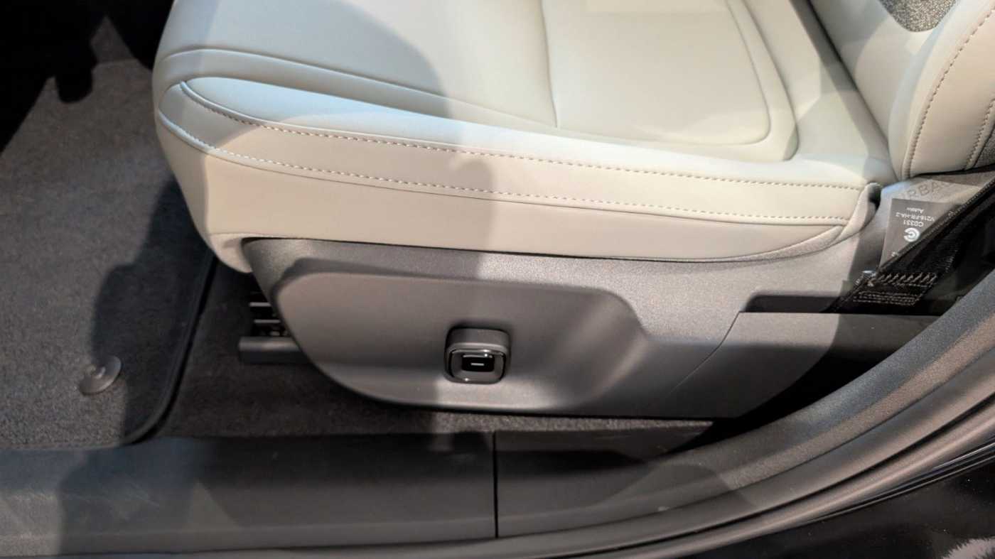 Volvo EX30 – Bild 24