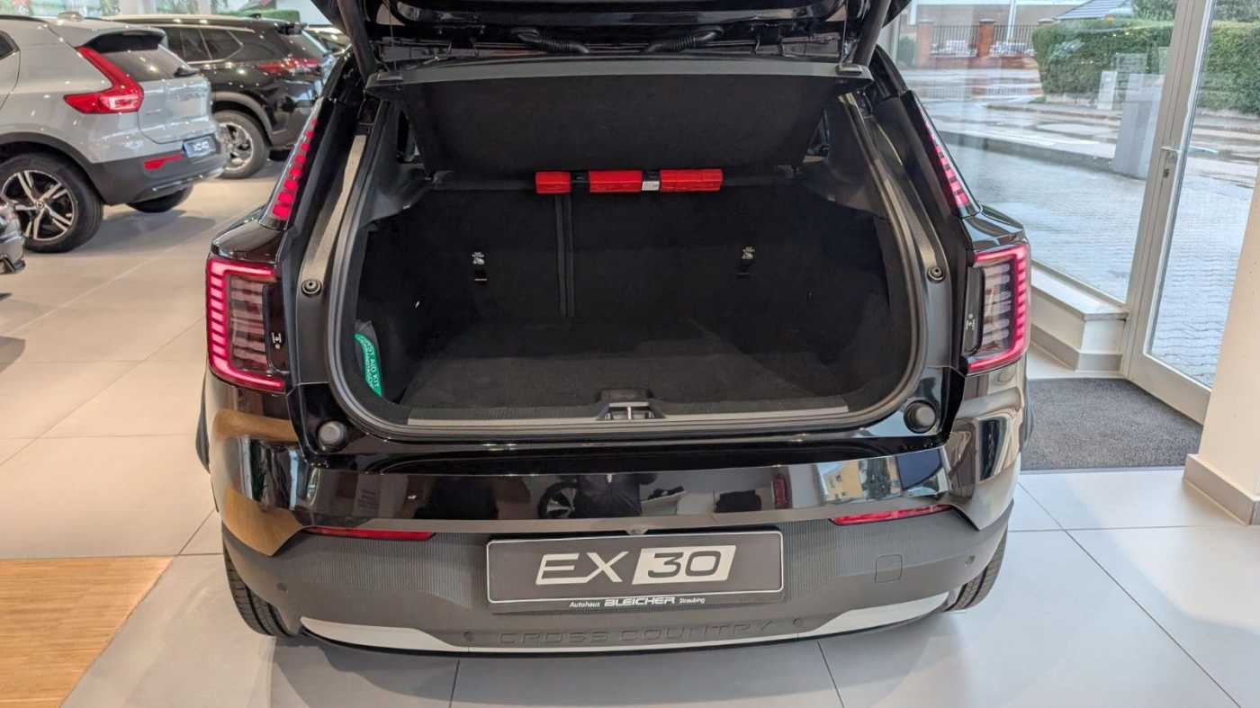 Volvo EX30 – Bild 8