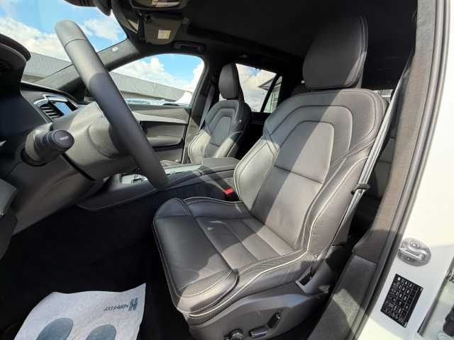 Volvo XC90 – Bild 11