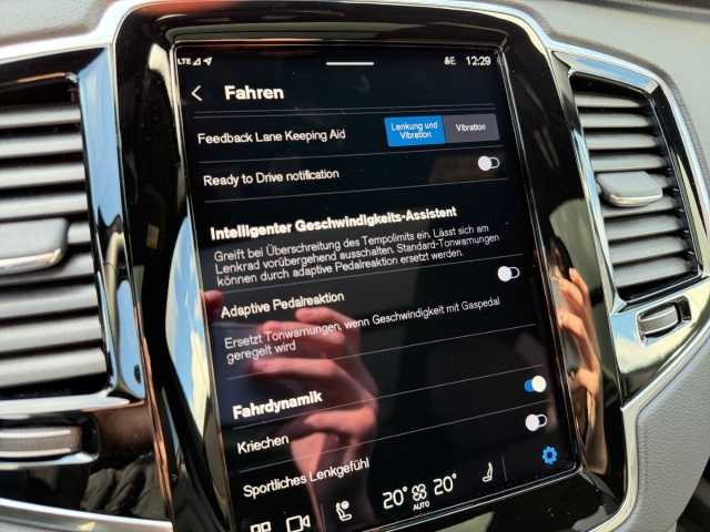 Volvo XC90 – Bild 21
