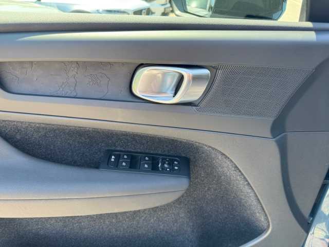 Volvo C40 Recharge – Bild 13