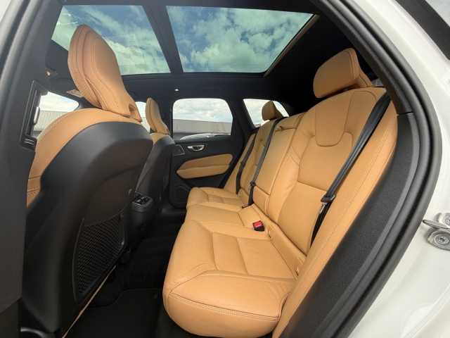Volvo XC60 – Bild 12