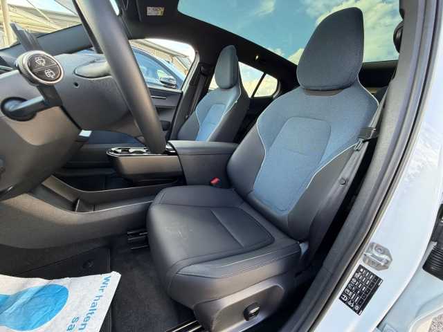 Volvo EX30 – Bild 11