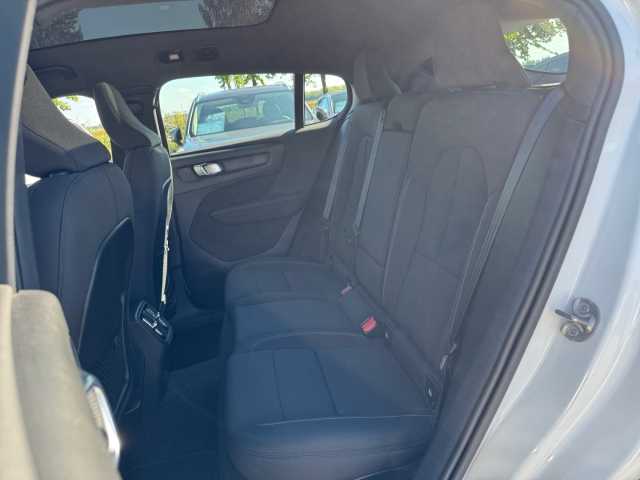 Volvo C40 Recharge – Bild 11