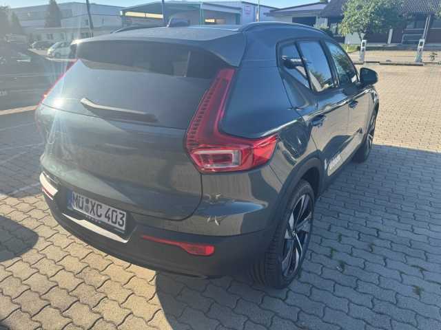 Volvo XC40 – Bild 13