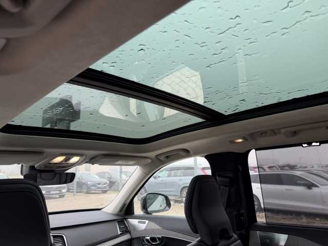 Volvo XC90 – Bild 11