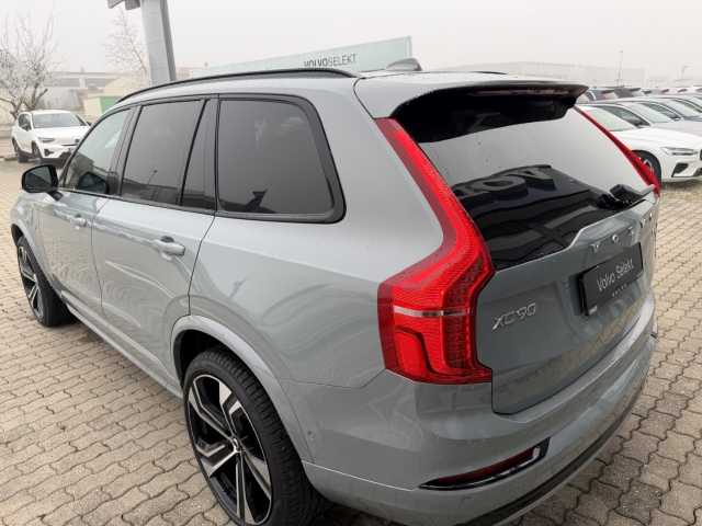Volvo XC90 – Bild 12