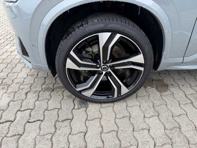 Volvo XC90 – Bild 2