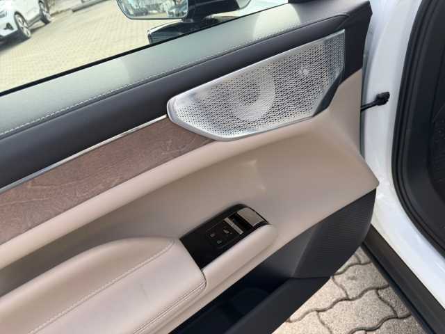 Volvo ES90 – Bild 11