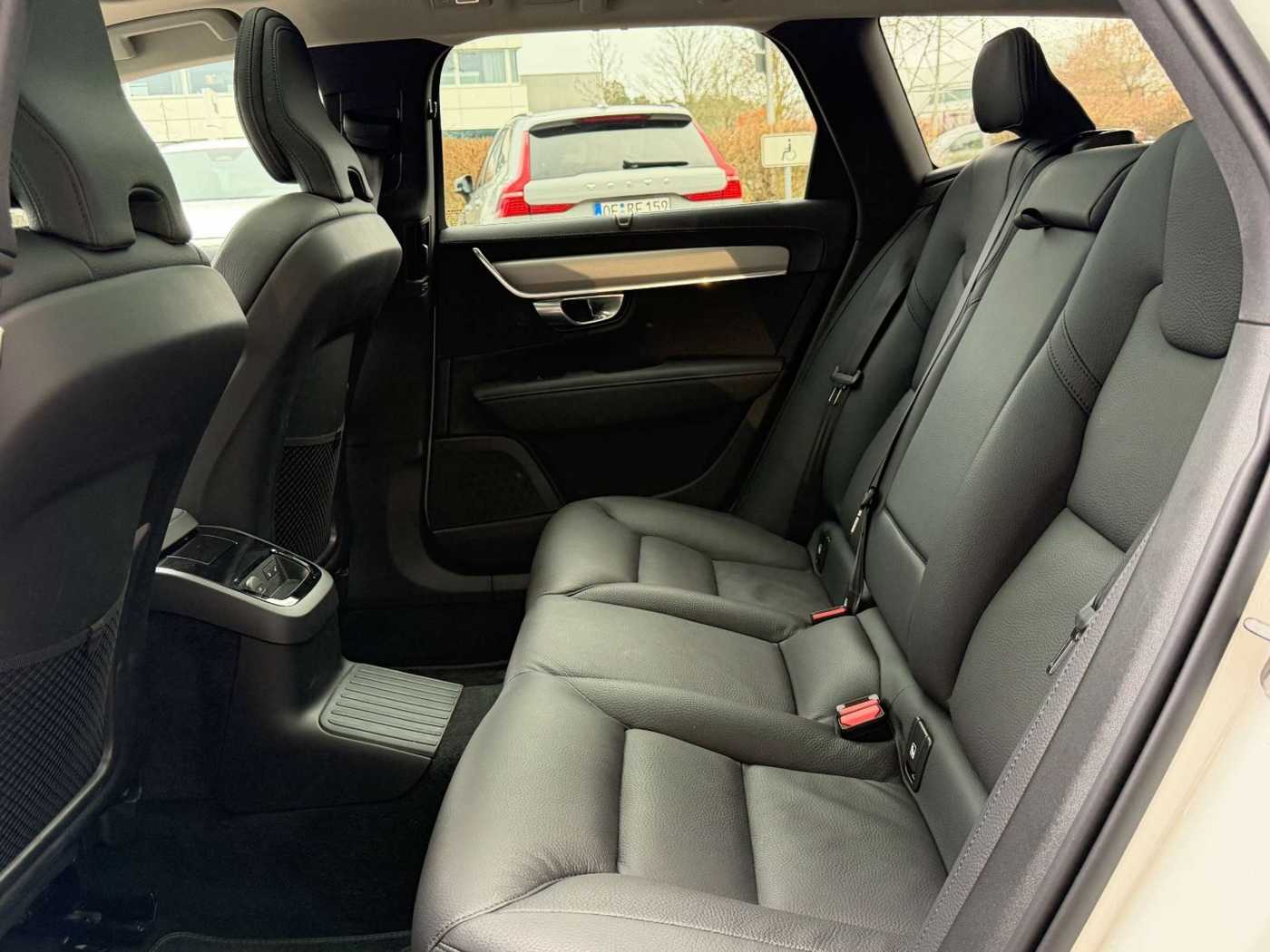 Volvo V90 – Bild 11