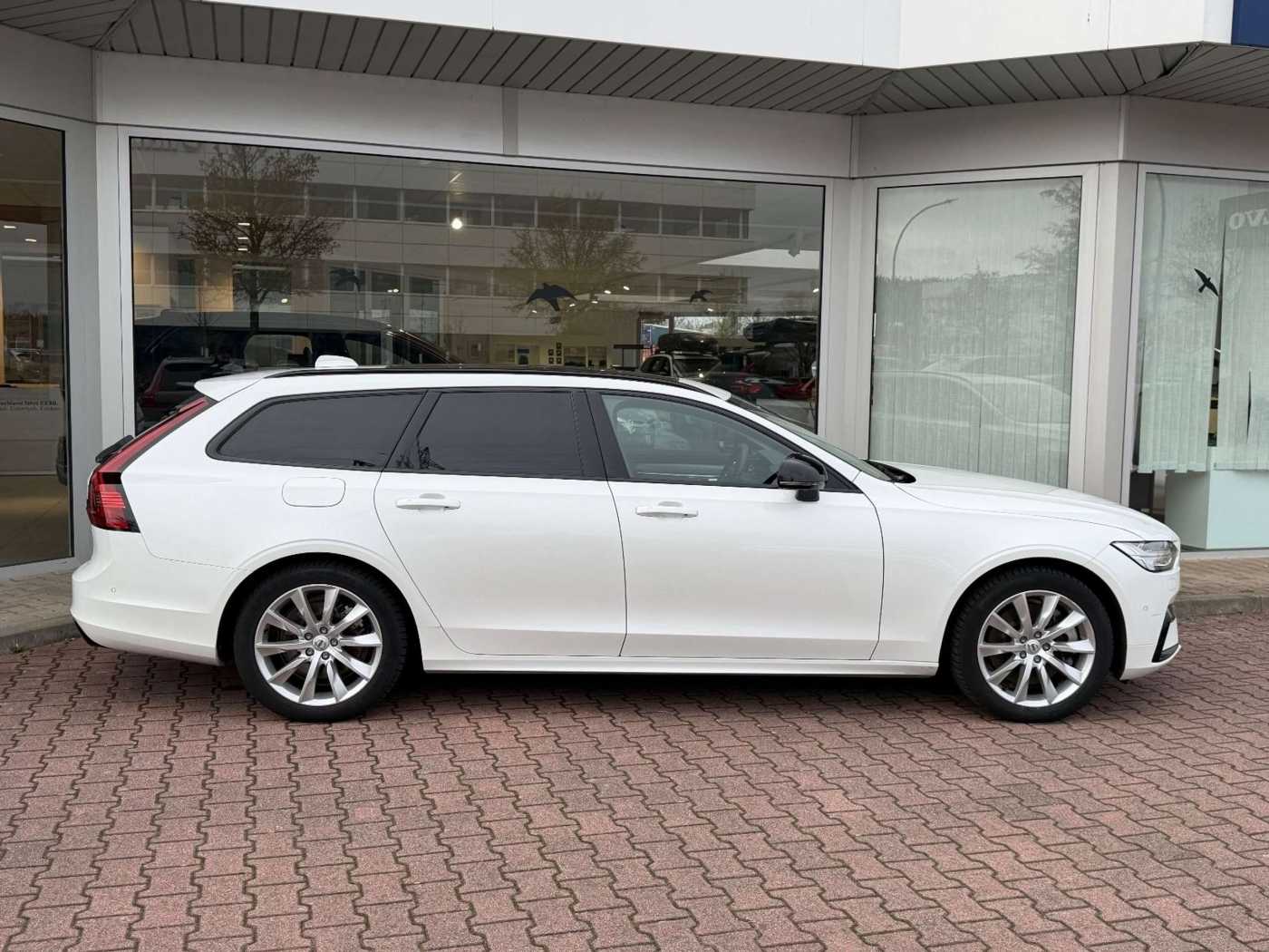 Volvo V90 – Bild 2