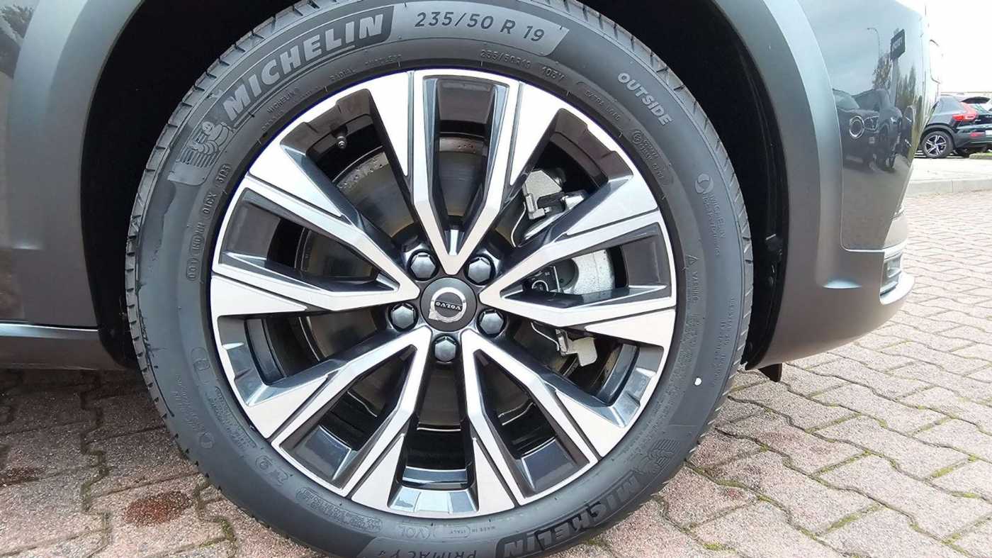 Volvo V90 Cross Country – Bild 8