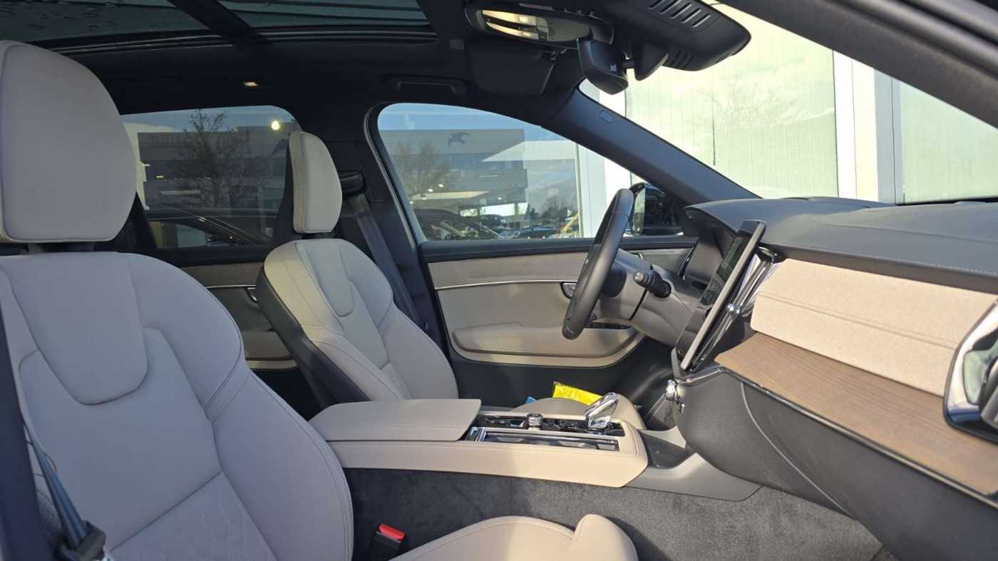 Volvo XC90 – Bild 12
