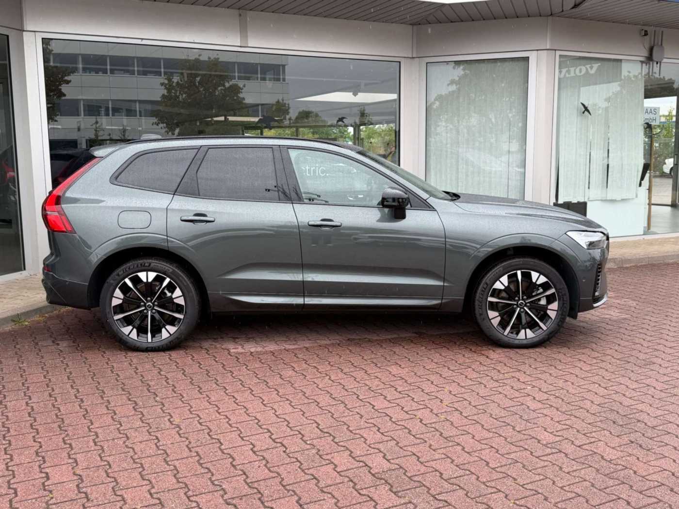 Volvo XC60 – Bild 2
