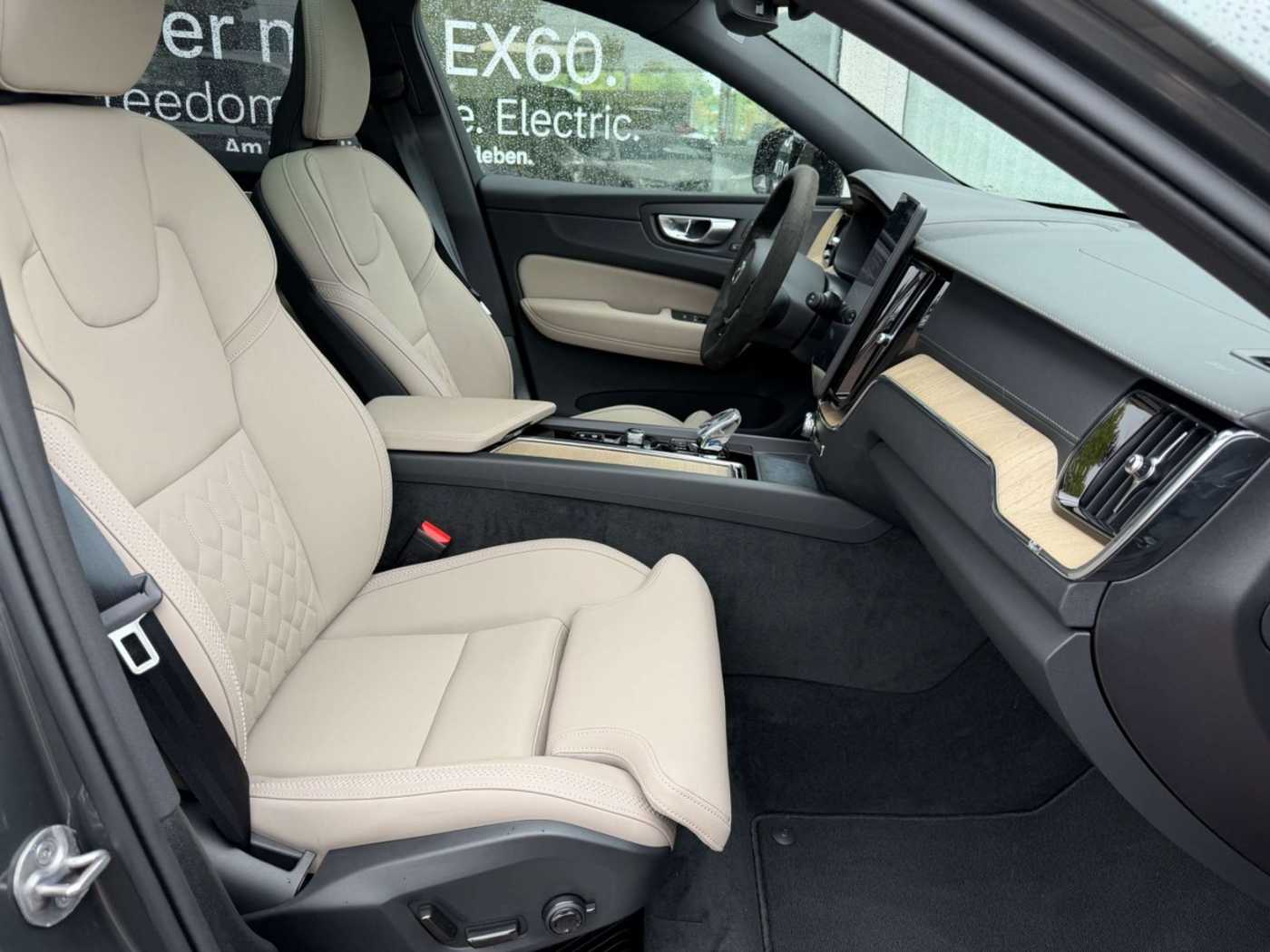 Volvo XC60 – Bild 7