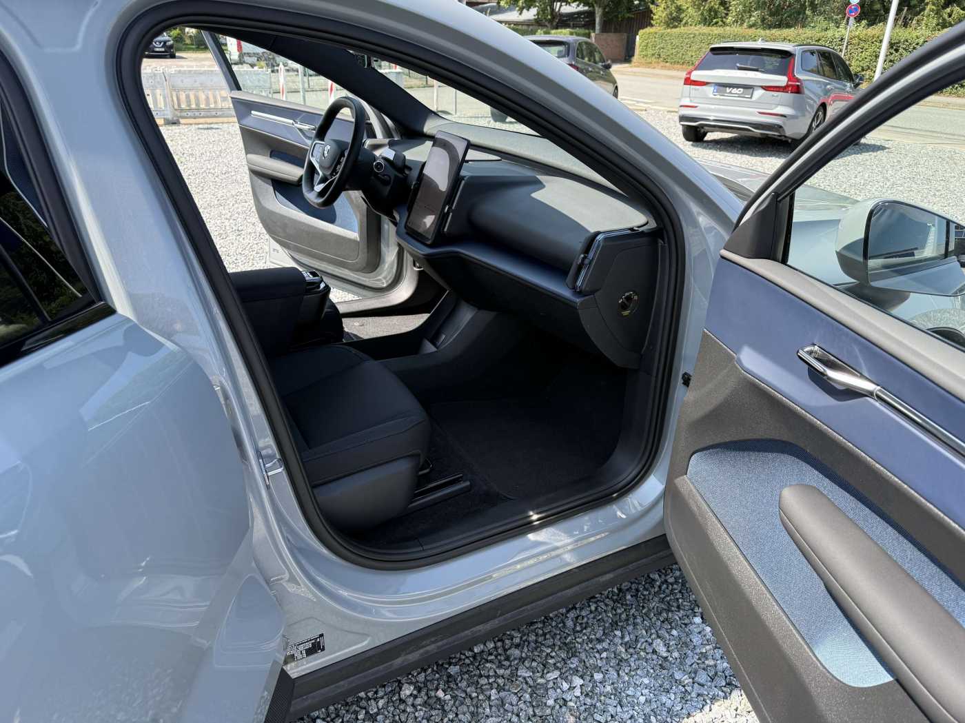 Volvo EX30 – Bild 11