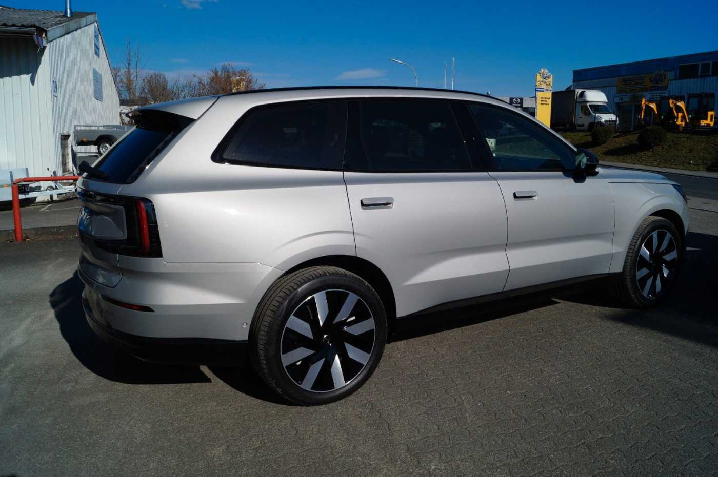 Volvo EX90 – Bild 4
