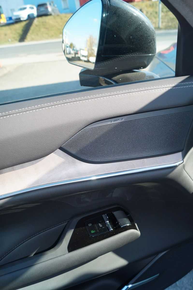 Volvo EX90 – Bild 8
