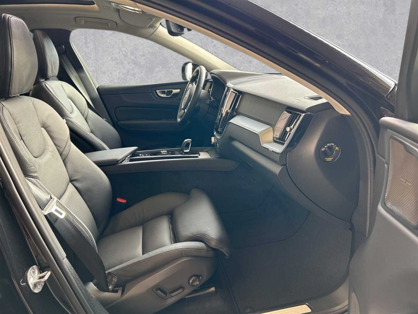 Volvo XC60 – Bild 3