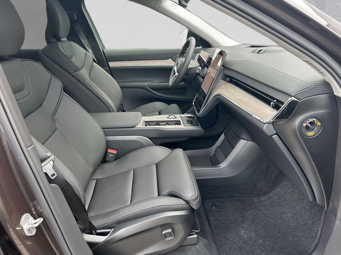 Volvo EX90 – Bild 3