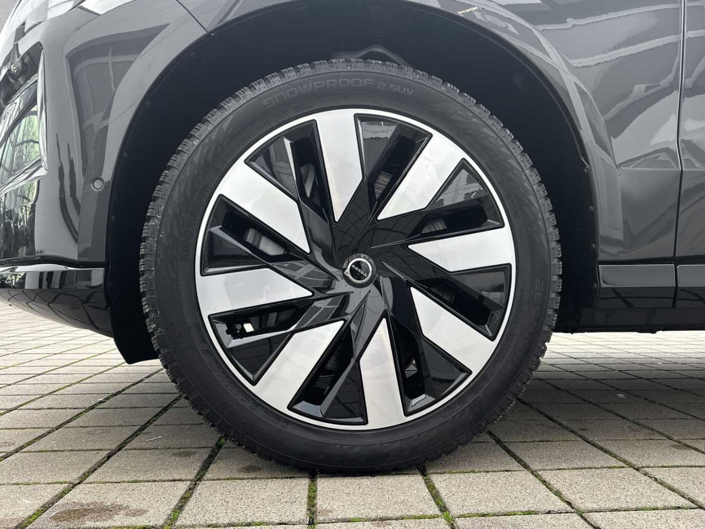 Volvo EX90 – Bild 9