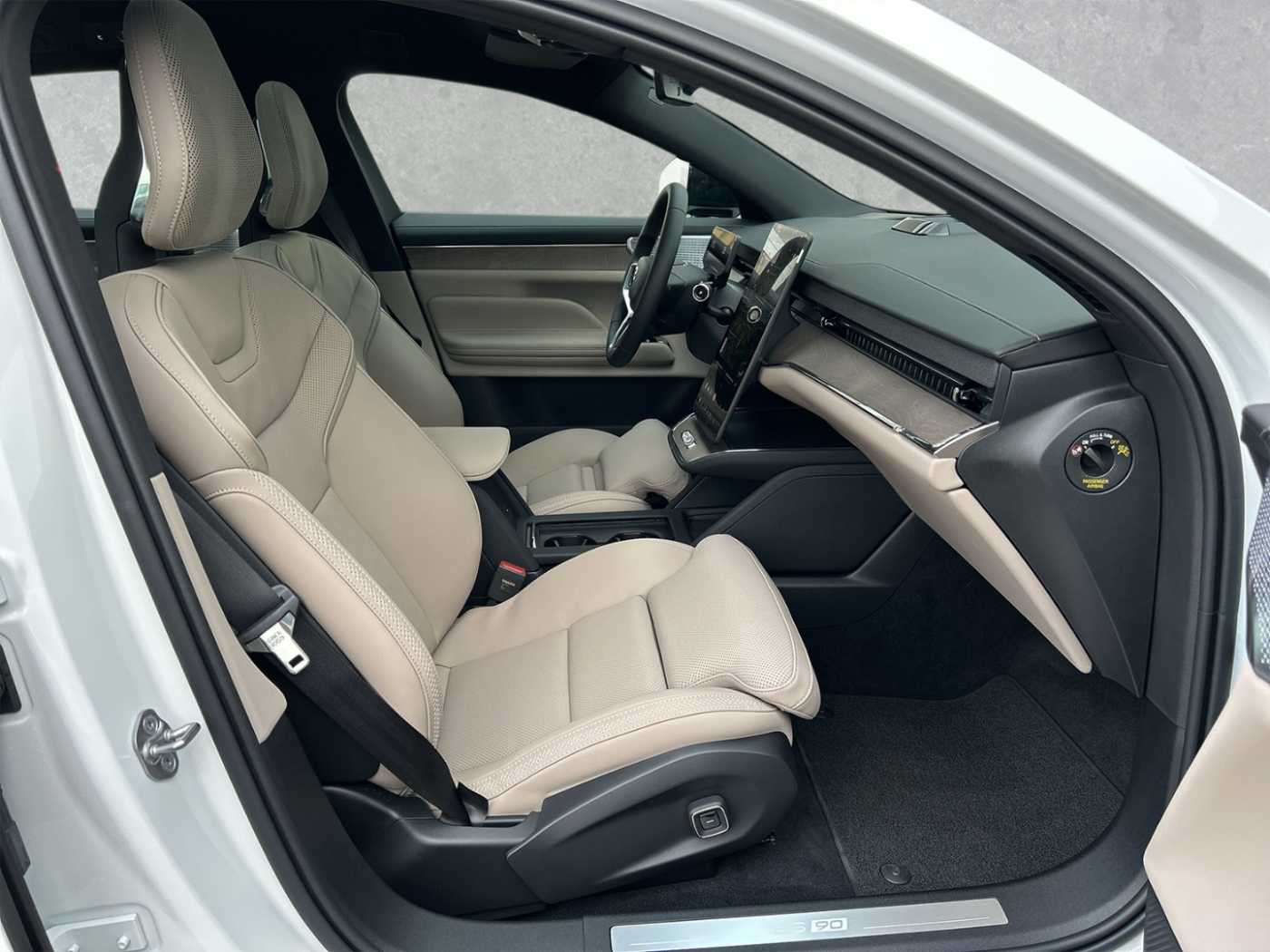Volvo ES90 – Bild 3